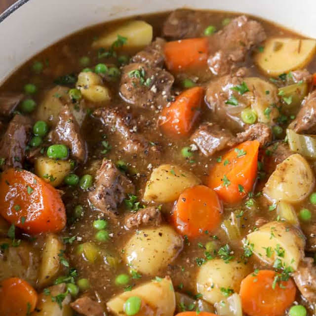 Beef Stew & Mashed Potatoes Sounds Like A Great Meal | The Peru Gazette